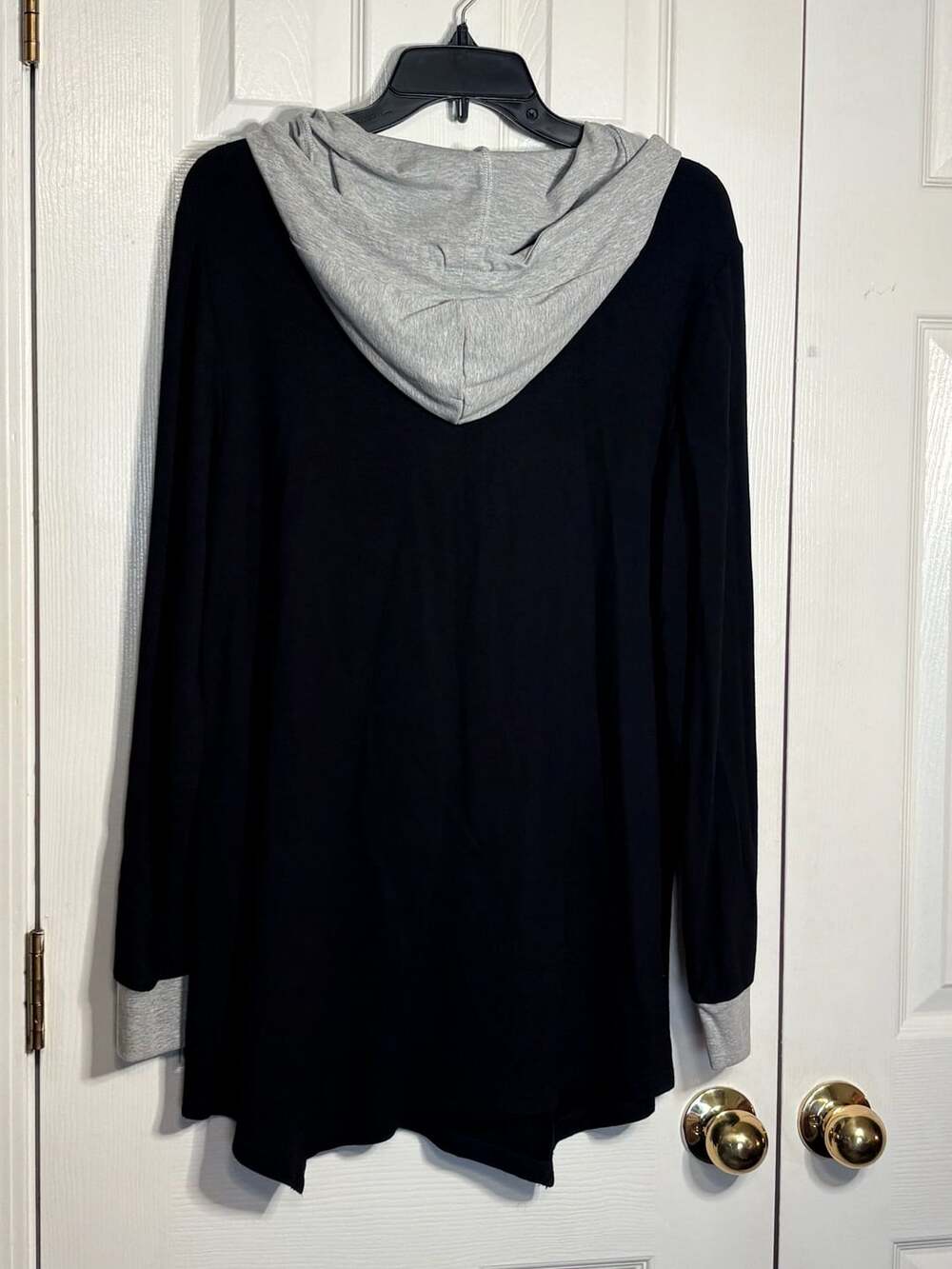 Eli Miler Women's Black and Grey Button Neck Hoodie Size M - Picture 6 of 6